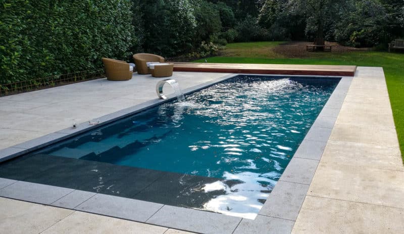 Leisure-Pools_Cube_39_Graphite-Grey_EU_2016-1-of-1-800x463 (1)