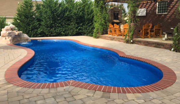 Leisure-Pools_Eclipse_30_Sapphire-Blue_US_2015-600x347