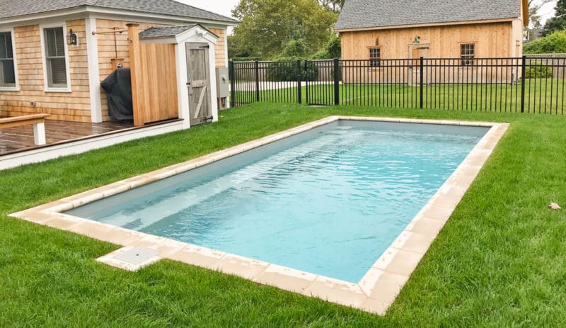 Leisure-Pools_Reflection_32_SIlver-Grey_US_2019-3-800x463