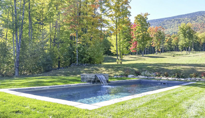 Leisure-Pools_Reflection_32_SIlver-Grey_US_2019-4-800x463