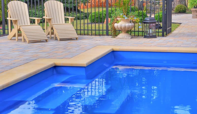 LeisurePools_Elegance_19_SapphireBlue_AU_2010-2-800x463