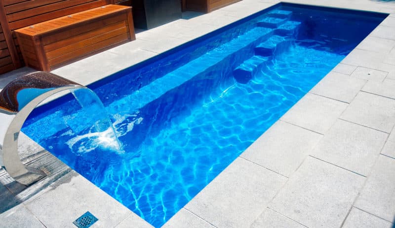 LeisurePools_Esprit_19_SapphireBlue_AU_2017-800x463