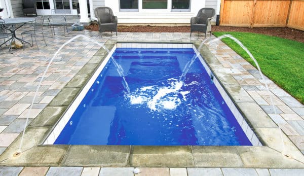 LeisurePools_Palladium_16_SapphireBlue_US_2012-600x347
