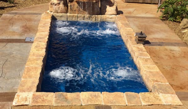 LeisurePools_Palladium_20_GraphiteGray_AU_2020-600x347