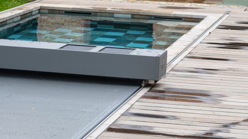 What safety features can be included in the pool design?